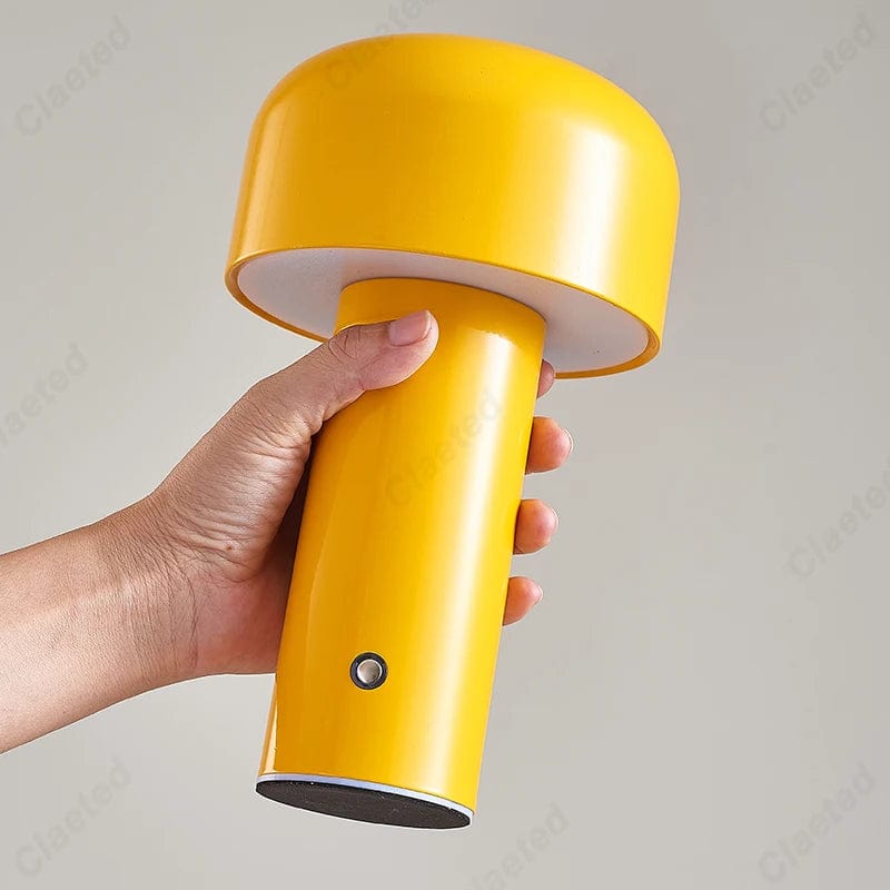 Lampe de chevet design style italien Jaune