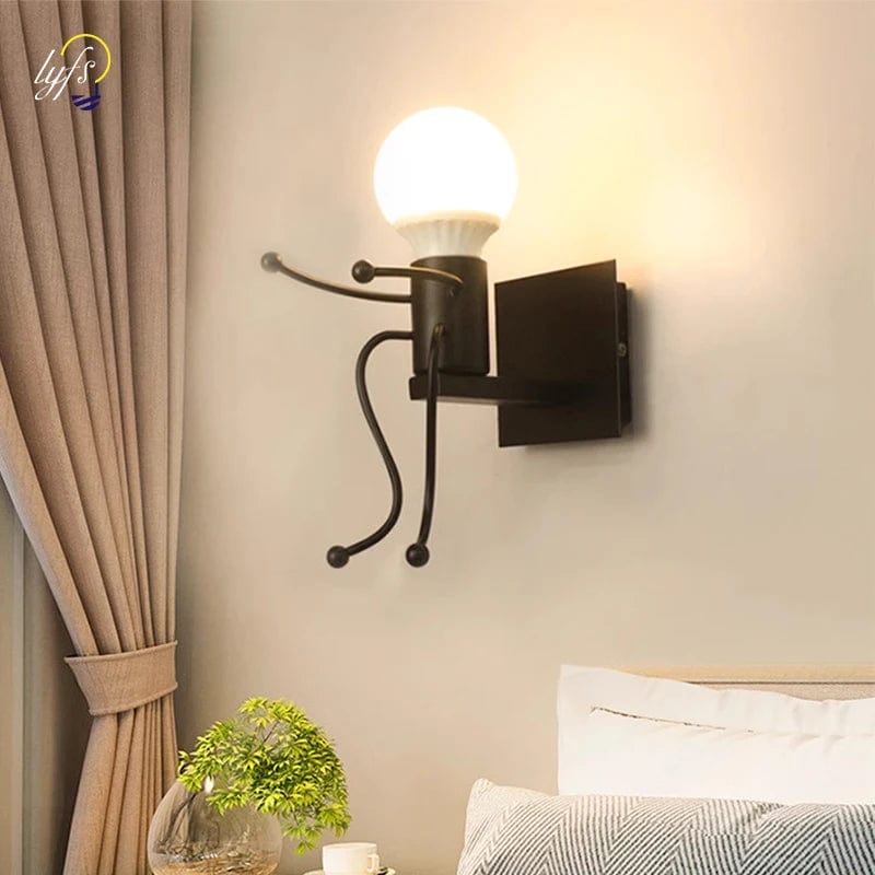 Lampe de chevet murale homme assis