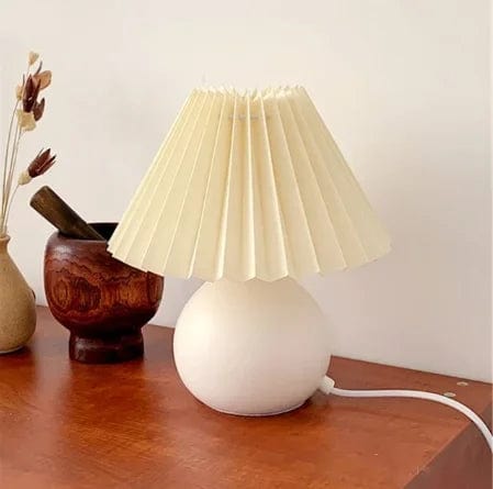 Lampe de chevet vintage en rotin Blanc et abat-jour crème