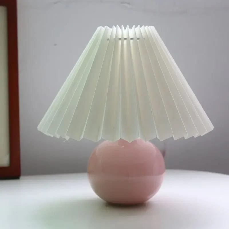 Lampe de chevet vintage en rotin Rose et abat-jour beige